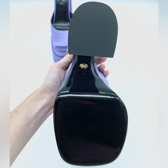 VERSACE Medusa Aevitas Platform Pumps Orchid Chunky Block Heel - Picture 12 of 15